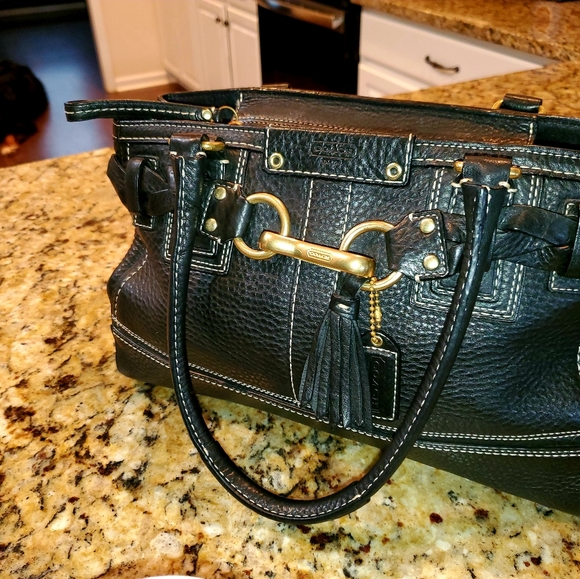 SOLD***Coach purse - Picture 7 of 8